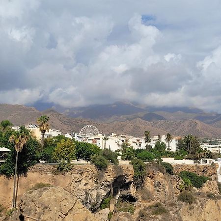 Apartamentos Nerja 2 Екстер'єр фото