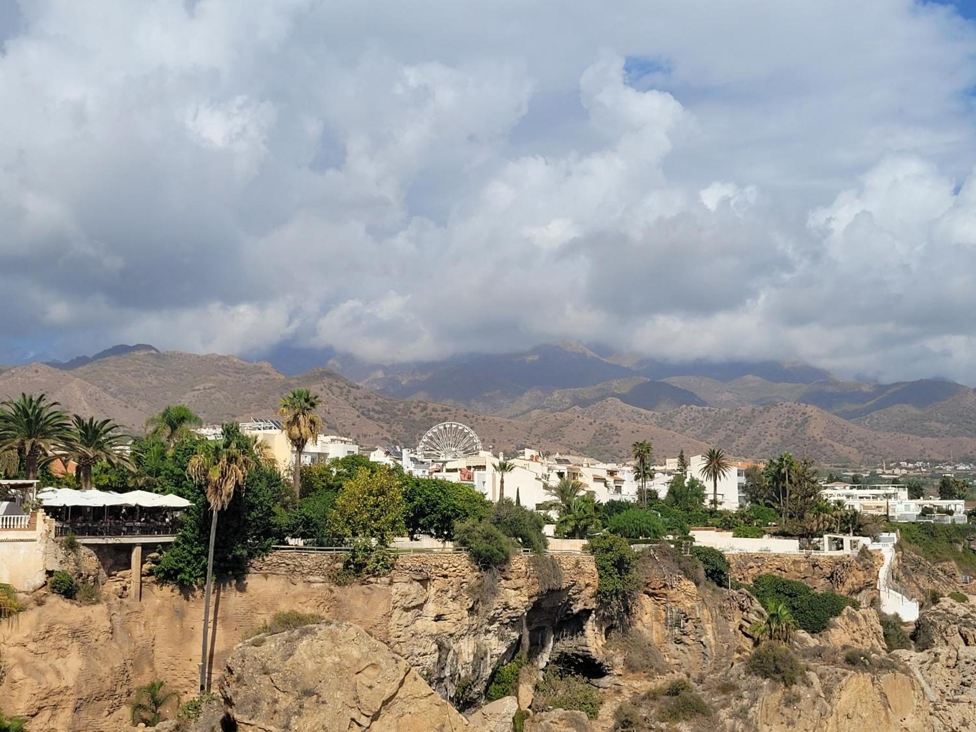 Apartamentos Nerja 2 Екстер'єр фото
