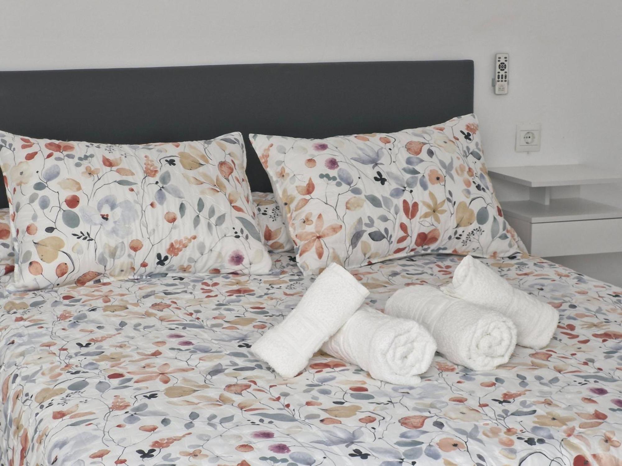 Apartamentos Nerja 2 Екстер'єр фото